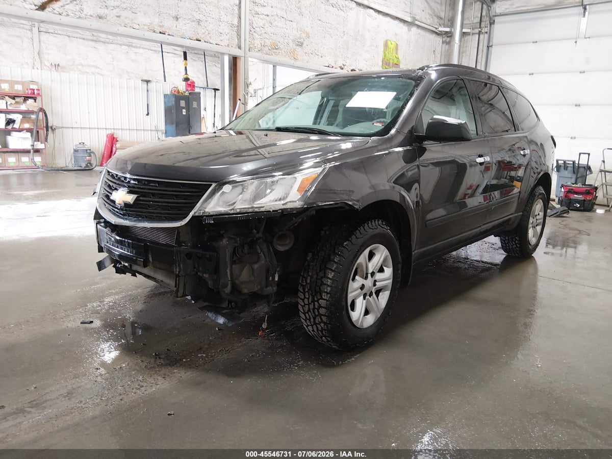 2016 CHEVROLET TRAVERSE LS — снимка 2