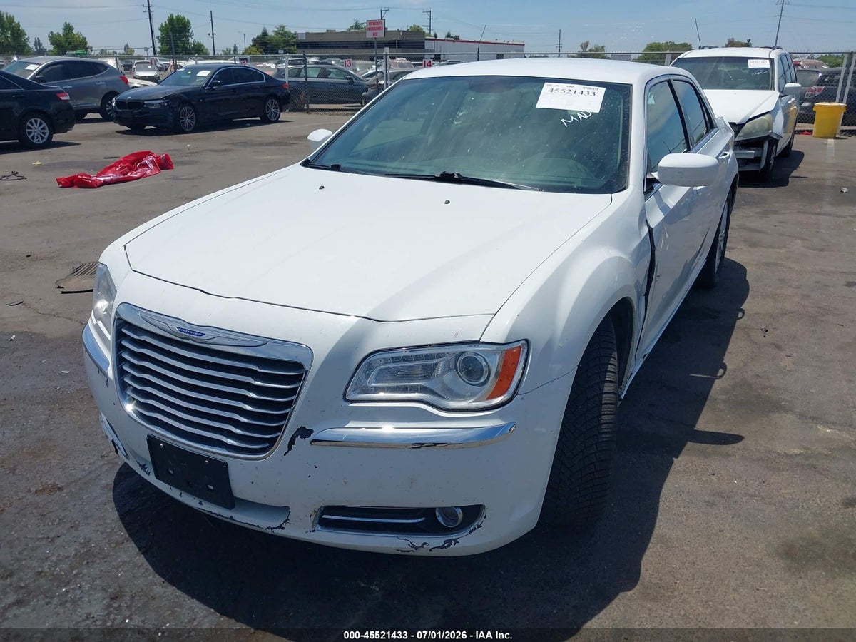 2013 CHRYSLER 300 MOTOWN — снимка 2