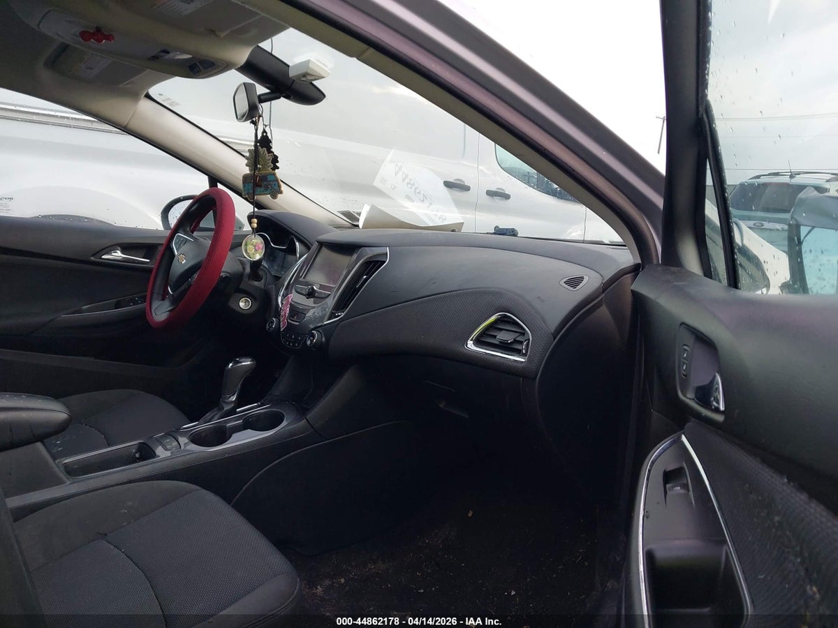 2018 CHEVROLET CRUZE LT AUTO — снимка 5