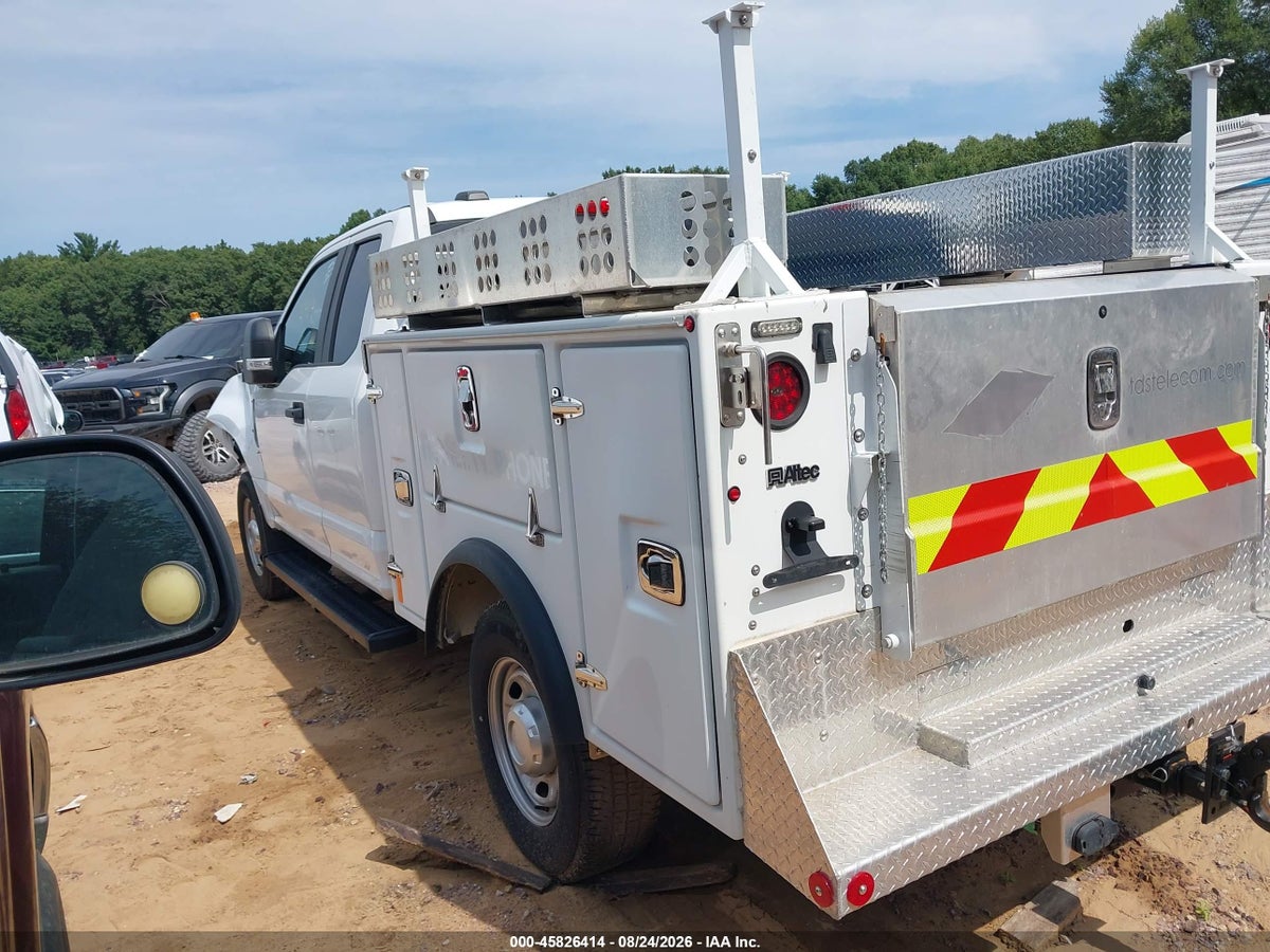 2022 FORD F-250 XL — снимка 3