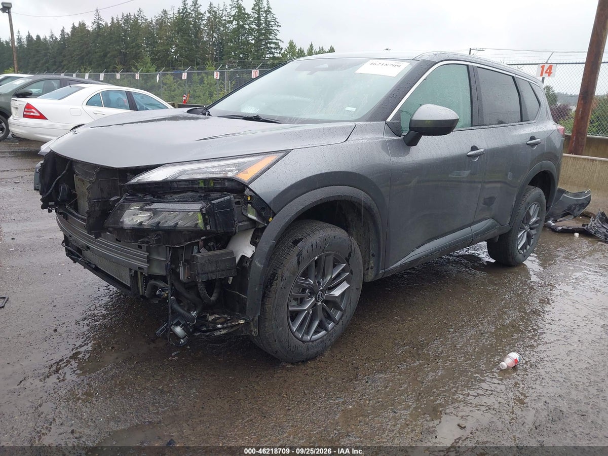 2026 NISSAN ROGUE SV — photo 2