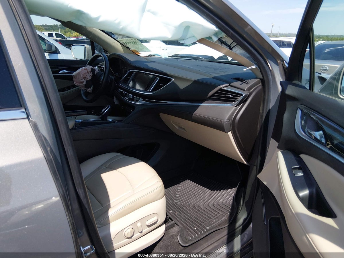 2018 BUICK ENCLAVE ESSENCE — photo 5