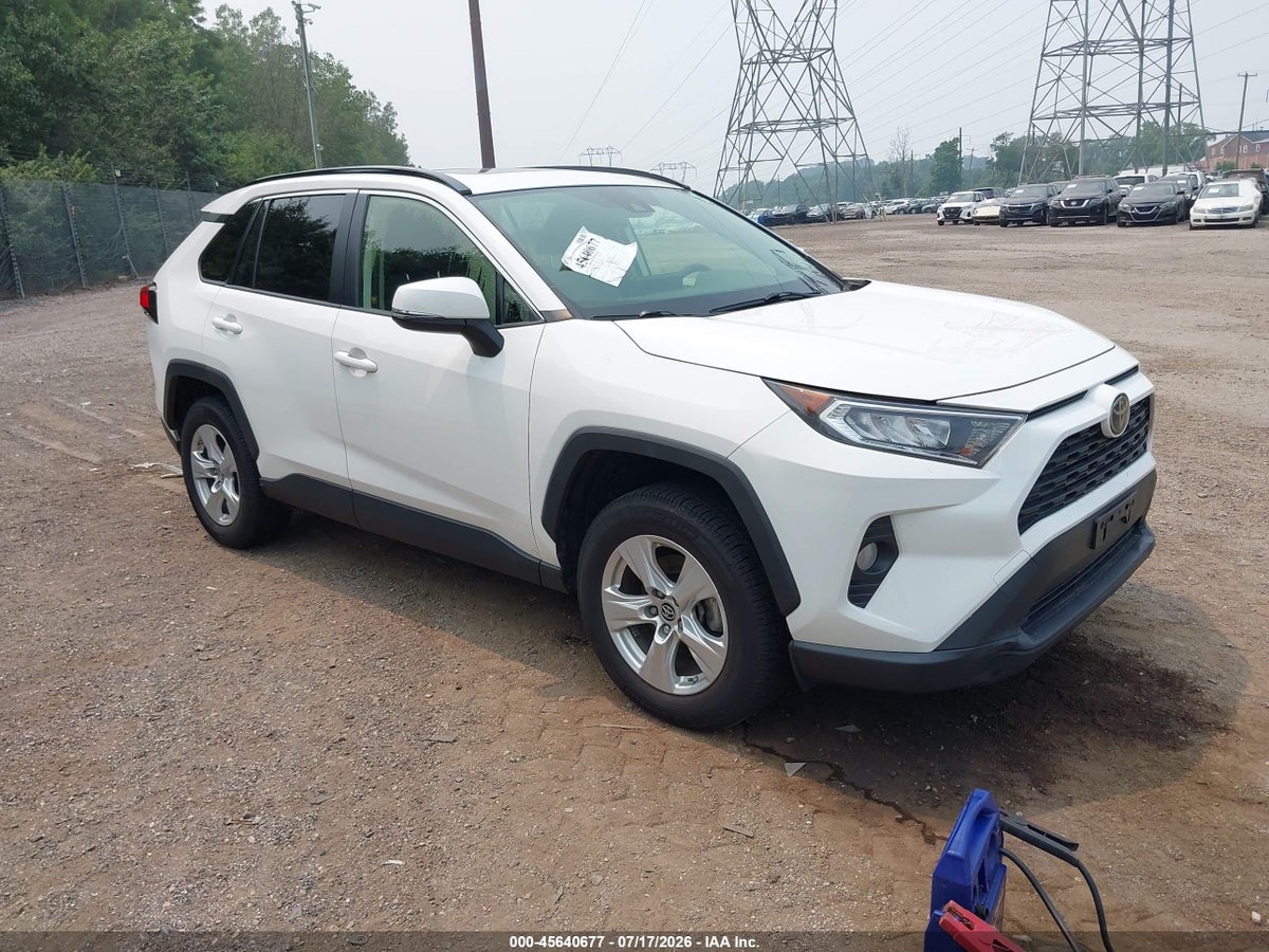 2019 TOYOTA RAV4 XLE
