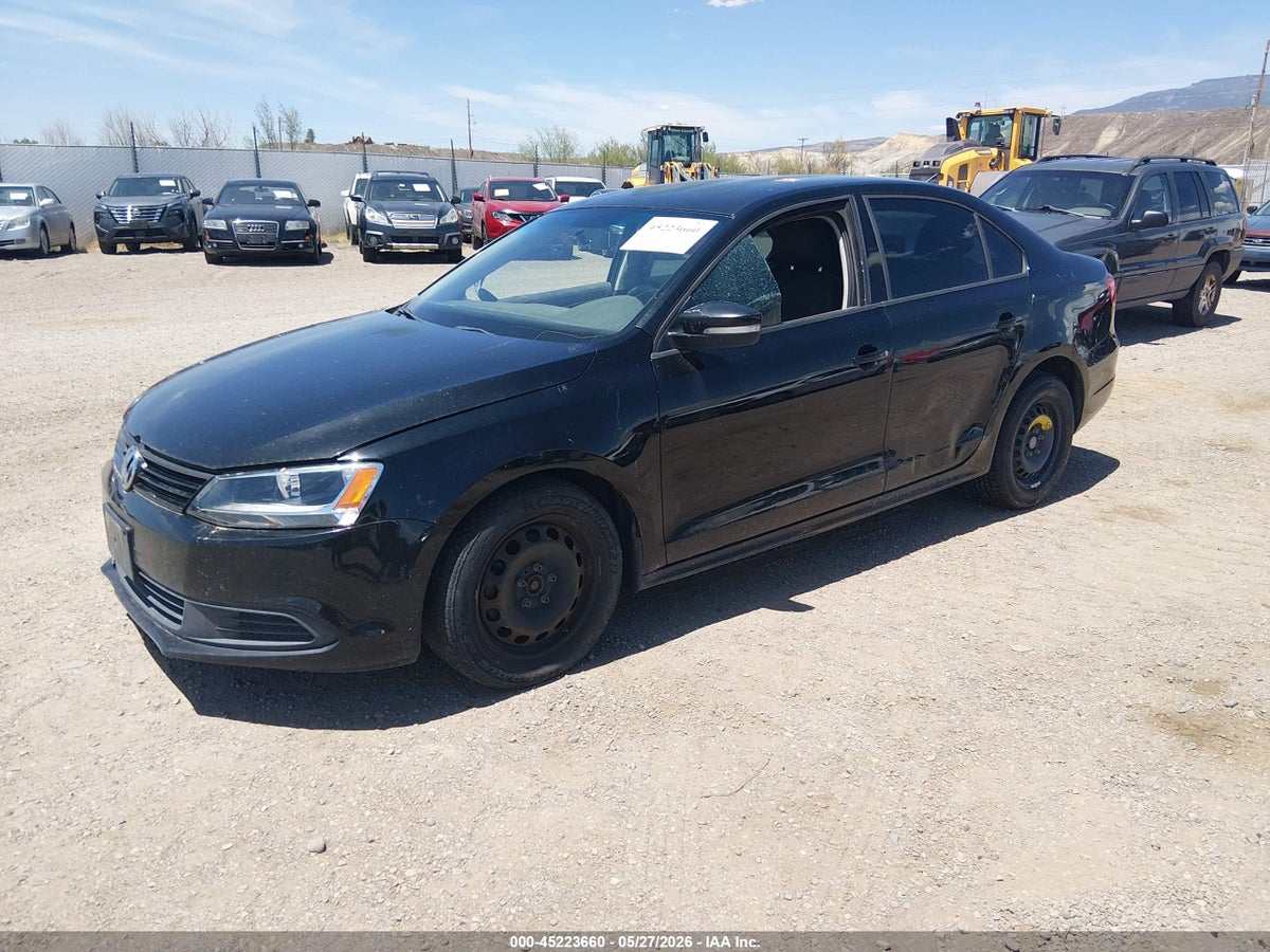 2011 VOLKSWAGEN JETTA 2.5L SE — снимка 2