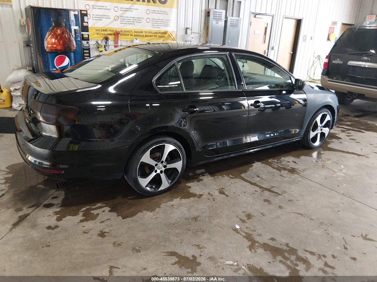 2016 VOLKSWAGEN JETTA 1.4T S — снимка 4