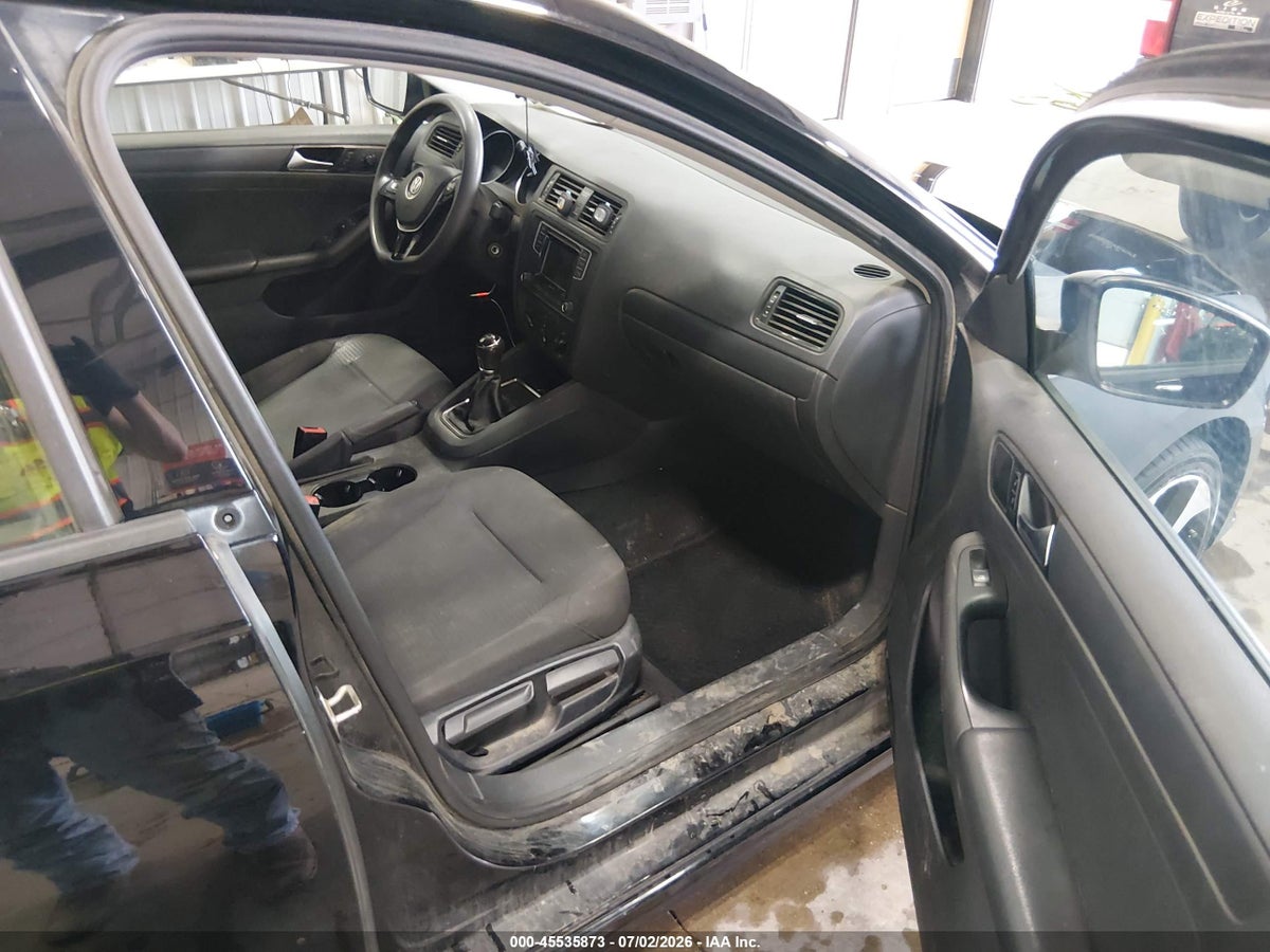 2016 VOLKSWAGEN JETTA 1.4T S — снимка 5