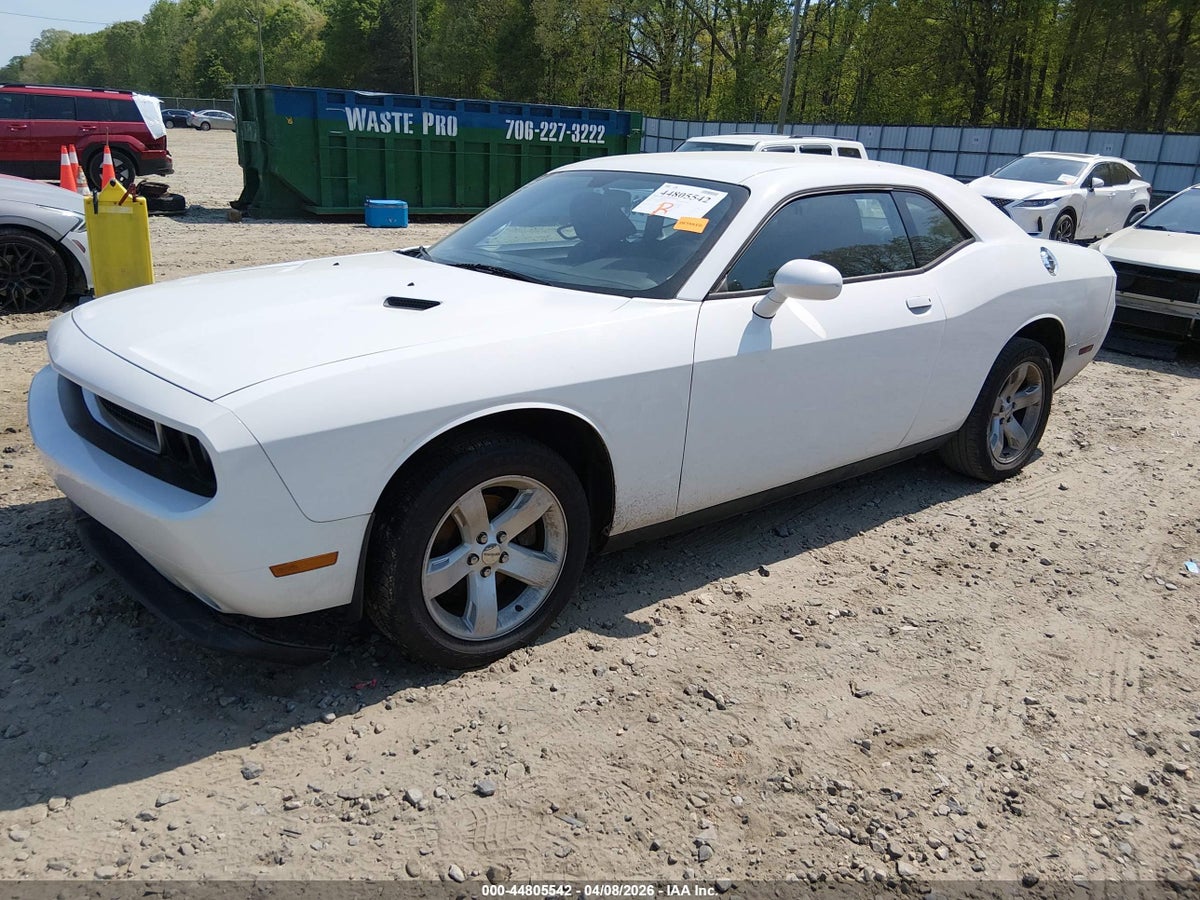 2013 DODGE CHALLENGER SXT — снимка 2
