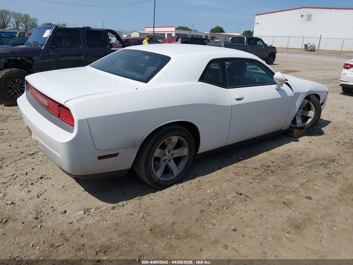2013 DODGE CHALLENGER SXT — снимка 4