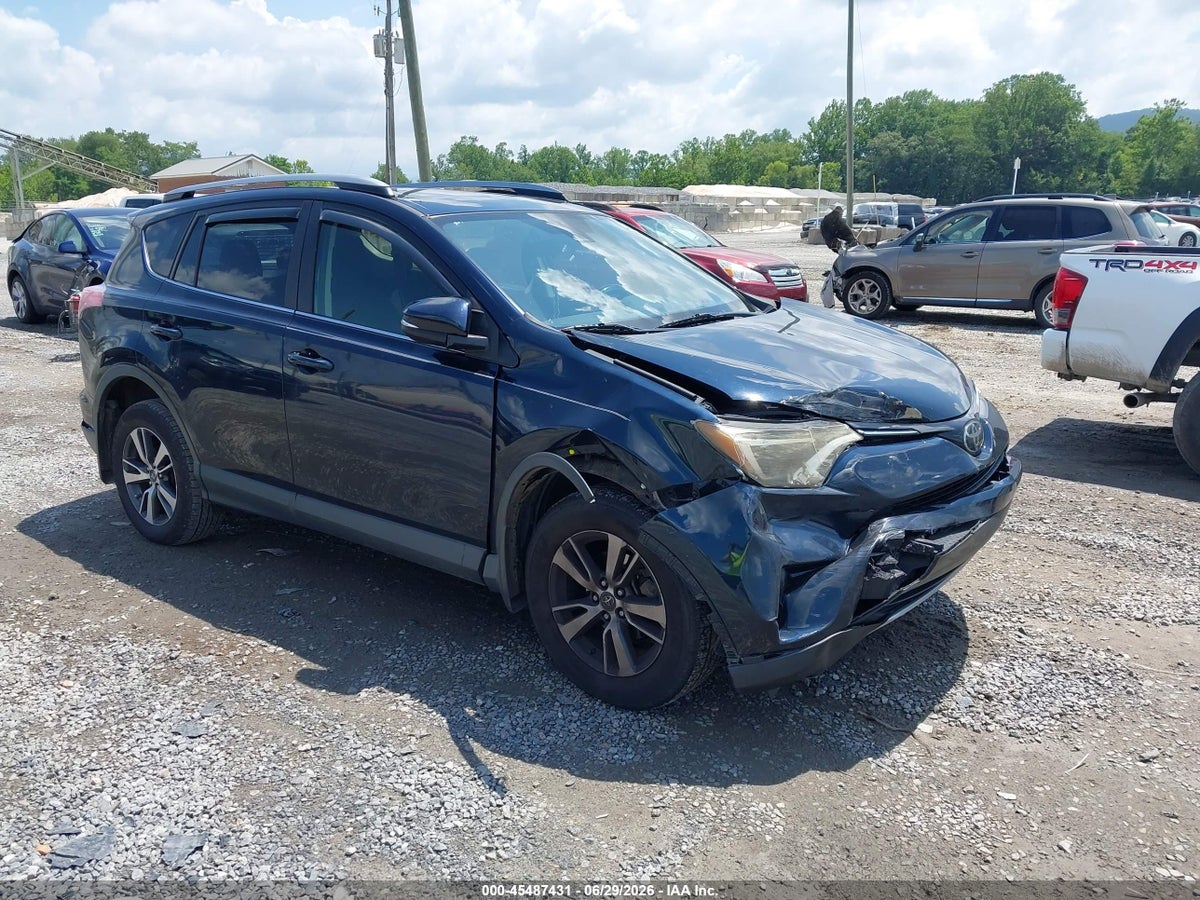 2017 TOYOTA RAV4 XLE