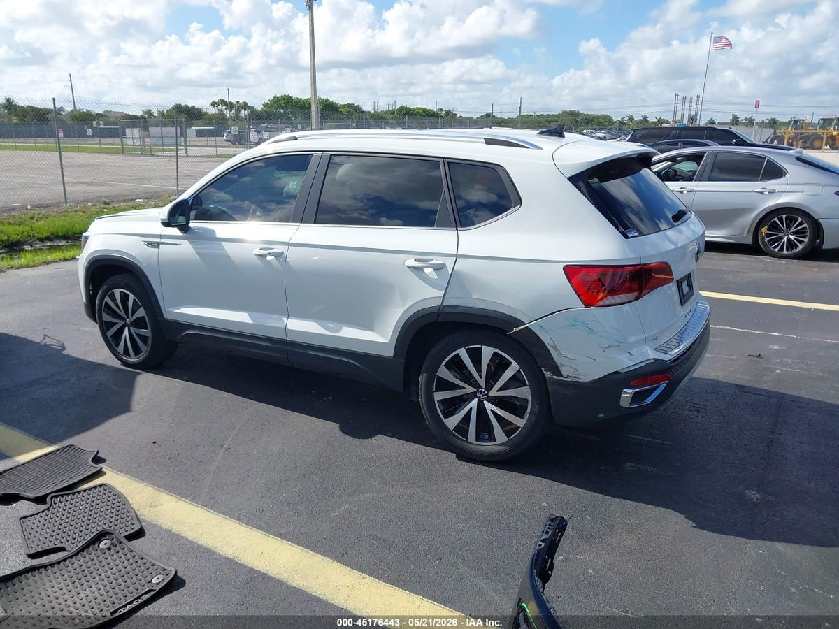 2022 VOLKSWAGEN TAOS 1.5T SE — снимка 3