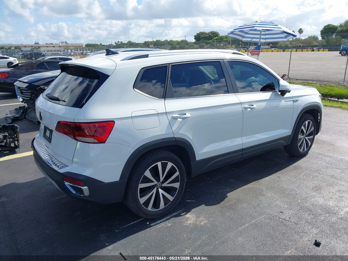 2022 VOLKSWAGEN TAOS 1.5T SE — снимка 4