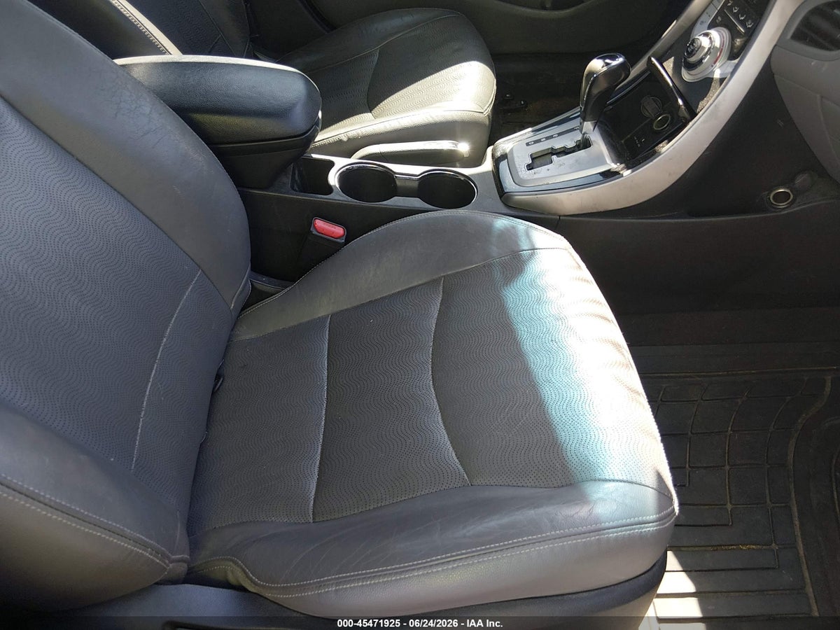 2011 HYUNDAI ELANTRA LIMITED (ULSAN PLANT) — снимка 5