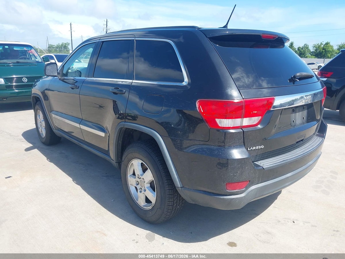 2013 JEEP GRAND CHEROKEE LAREDO — снимка 3