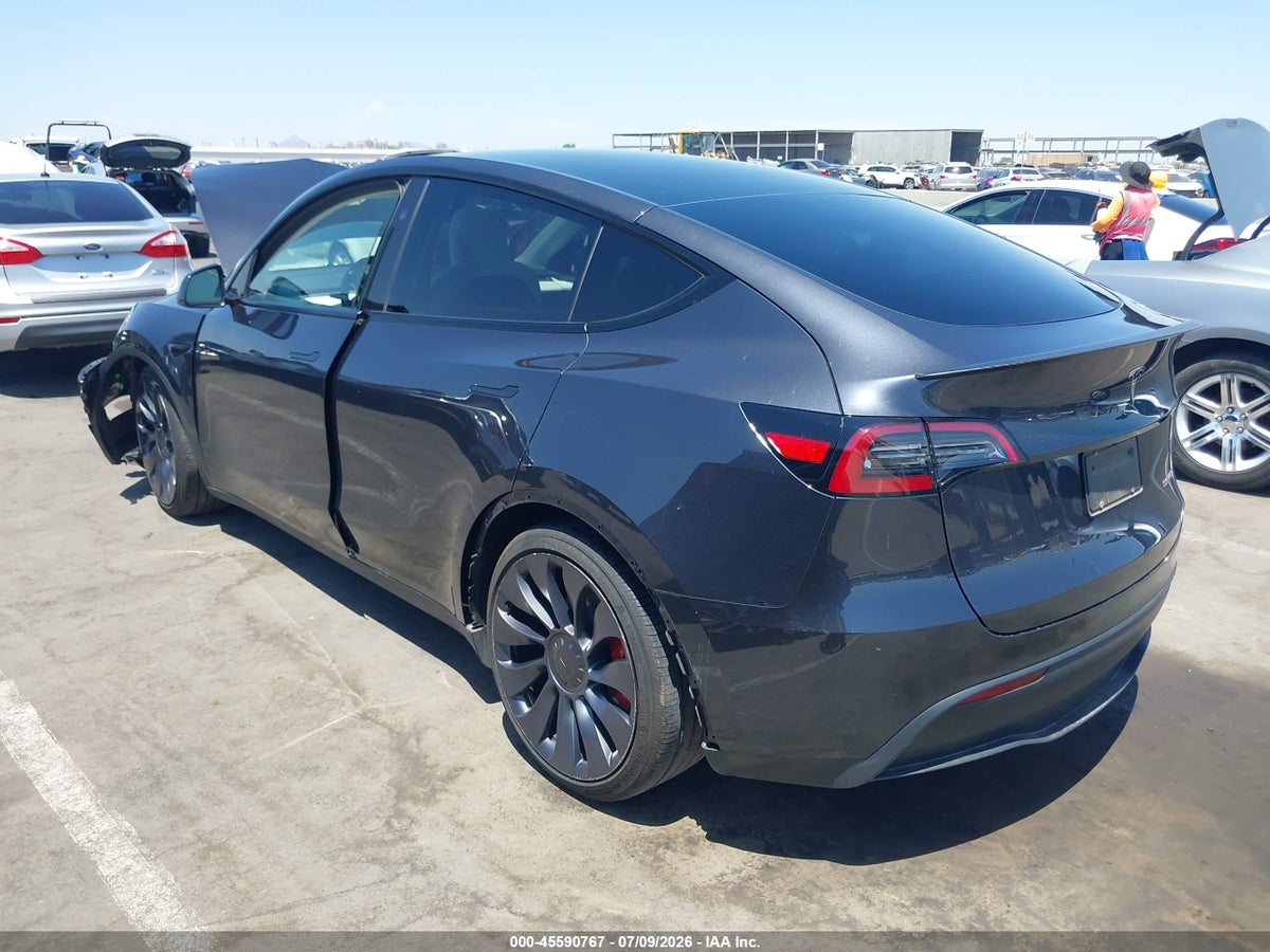 2025 TESLA MODEL Y PERFORMANCE DUAL MOTOR ALL-WHEEL DRIVE — снимка 3