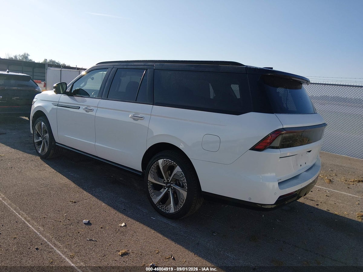 2025 LINCOLN NAVIGATOR BLACK LABEL L — снимка 3