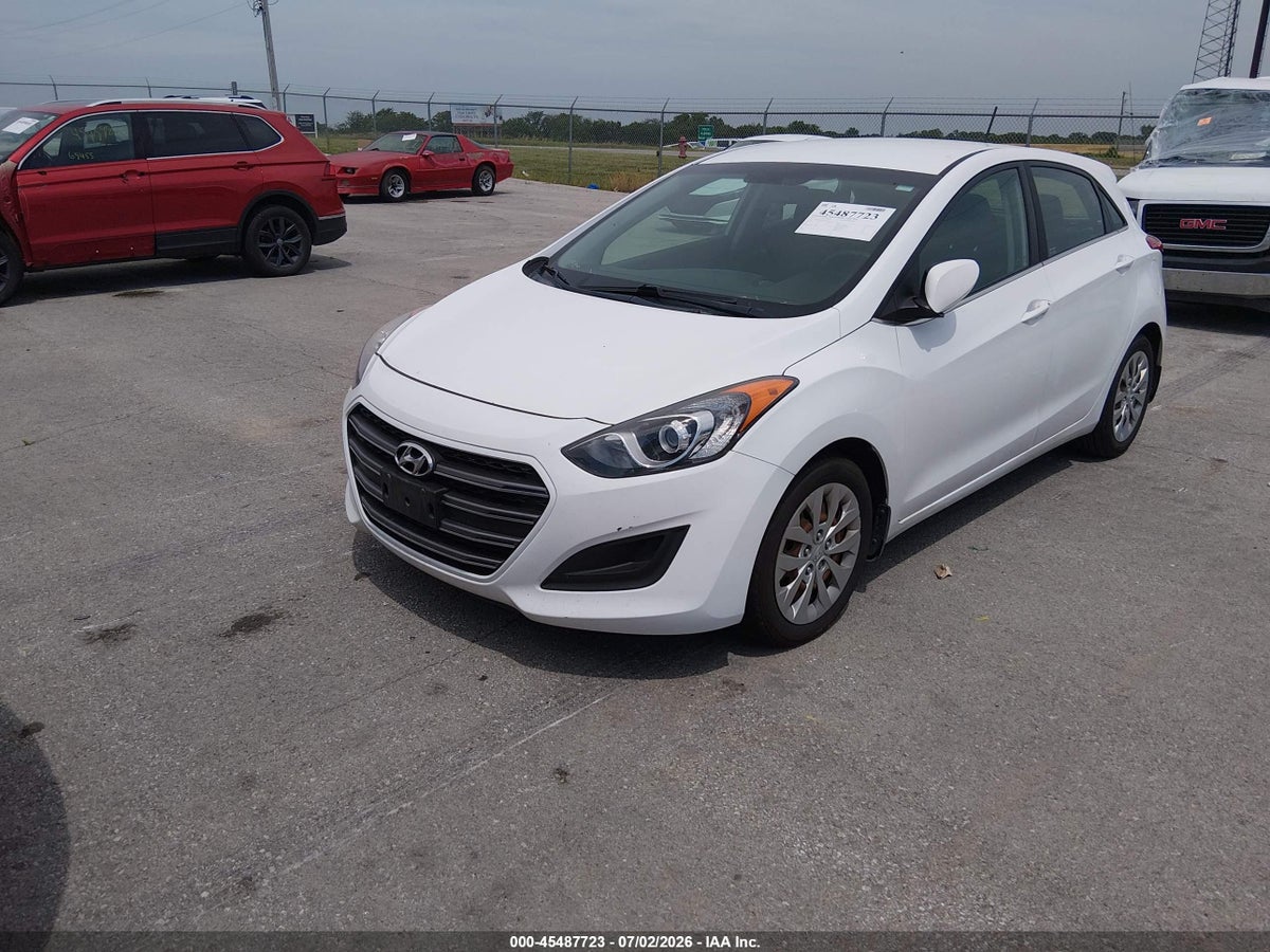 2016 HYUNDAI ELANTRA GT — снимка 2