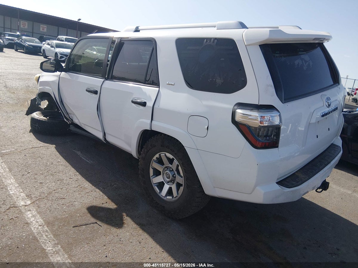 2014 TOYOTA 4RUNNER SR5 — снимка 3