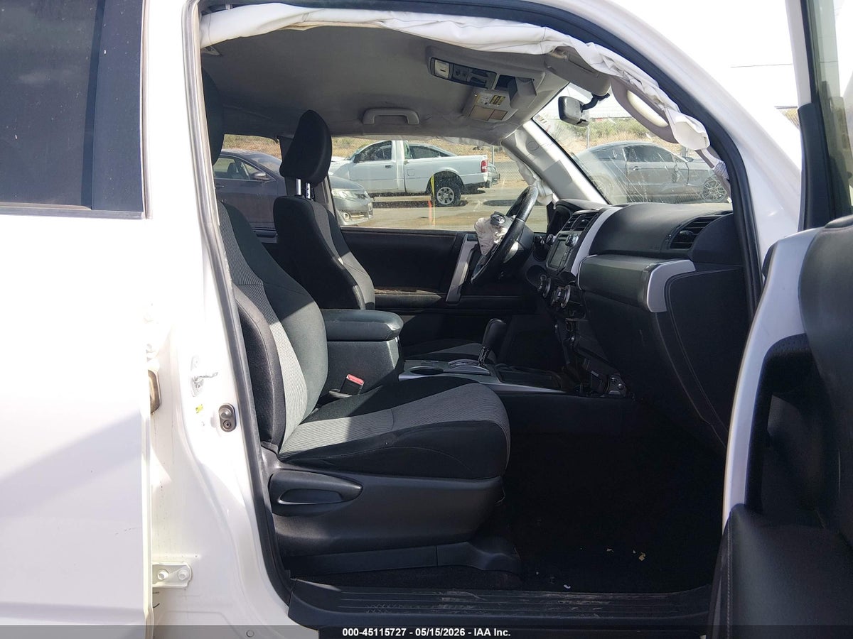 2014 TOYOTA 4RUNNER SR5 — снимка 5