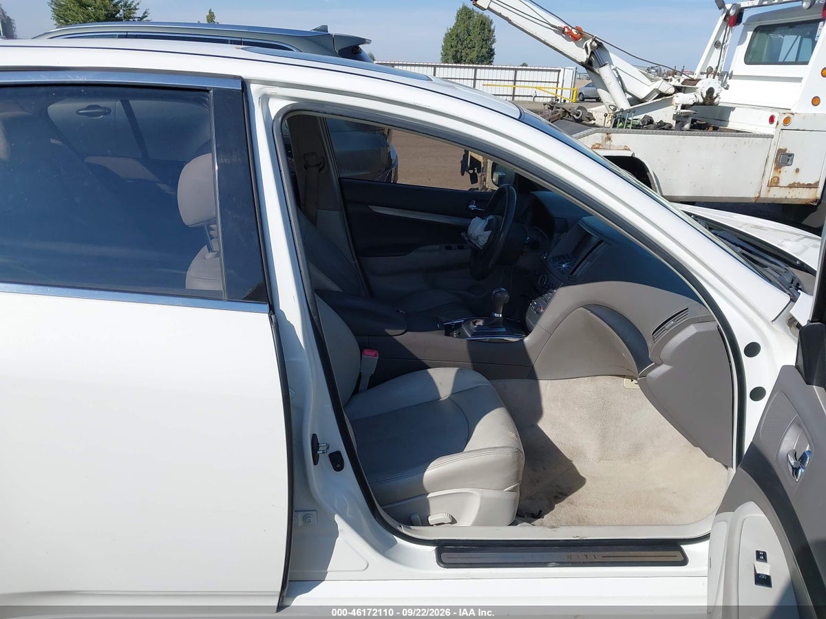 2013 INFINITI G37 JOURNEY — photo 5