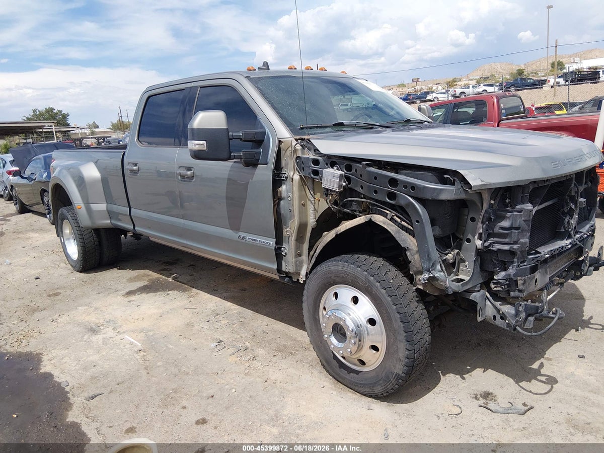 2019 FORD F-450 LARIAT