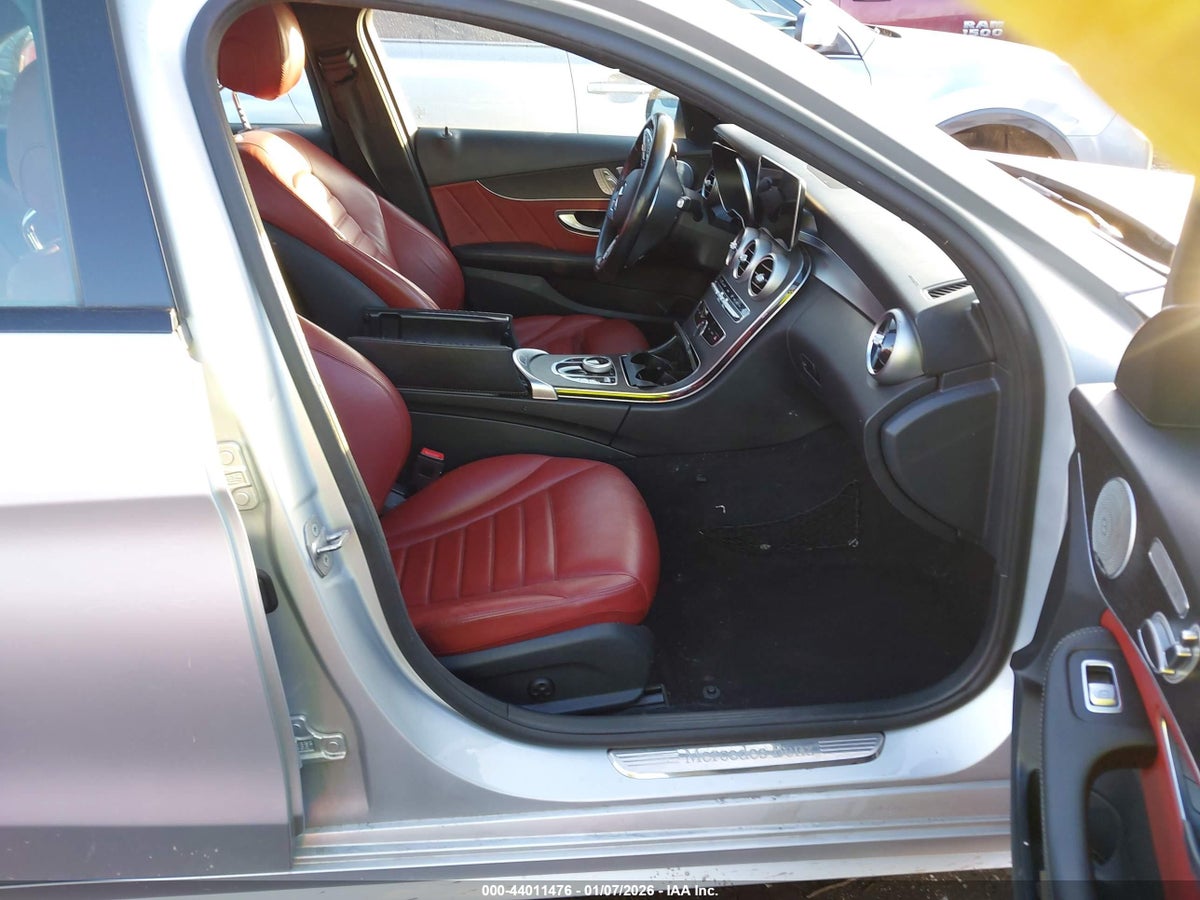 2021 MERCEDES-BENZ C 300 4MATIC — снимка 5