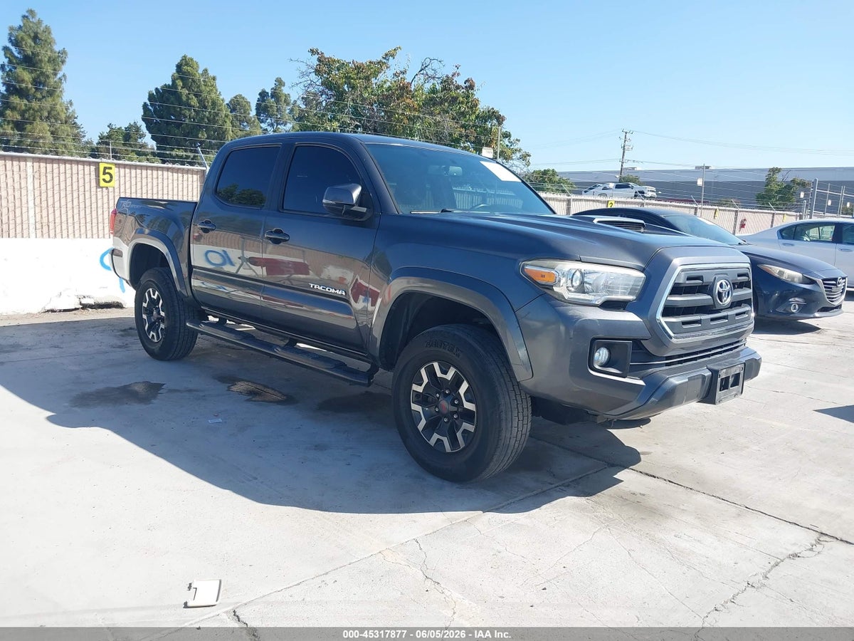 2017 TOYOTA TACOMA SR5 V6