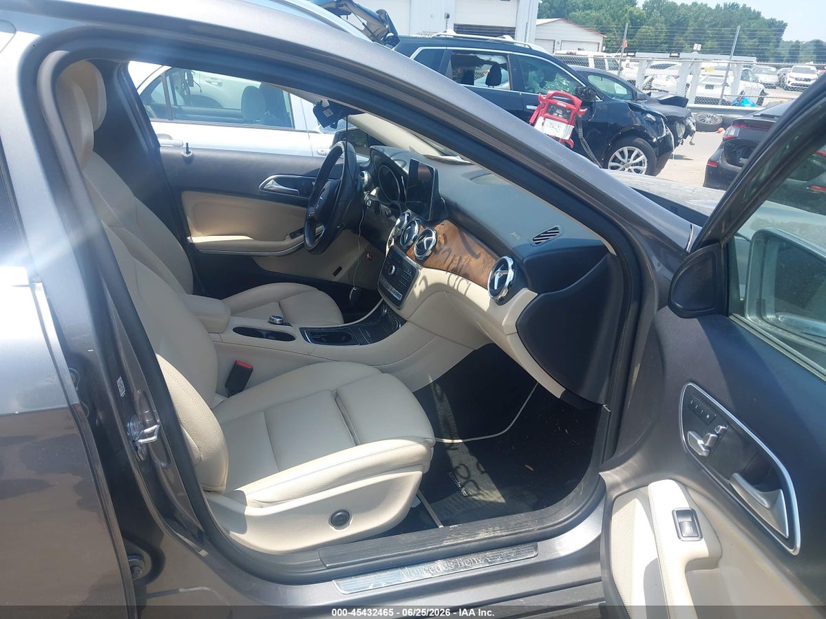2019 MERCEDES-BENZ GLA 250 4MATIC — снимка 5