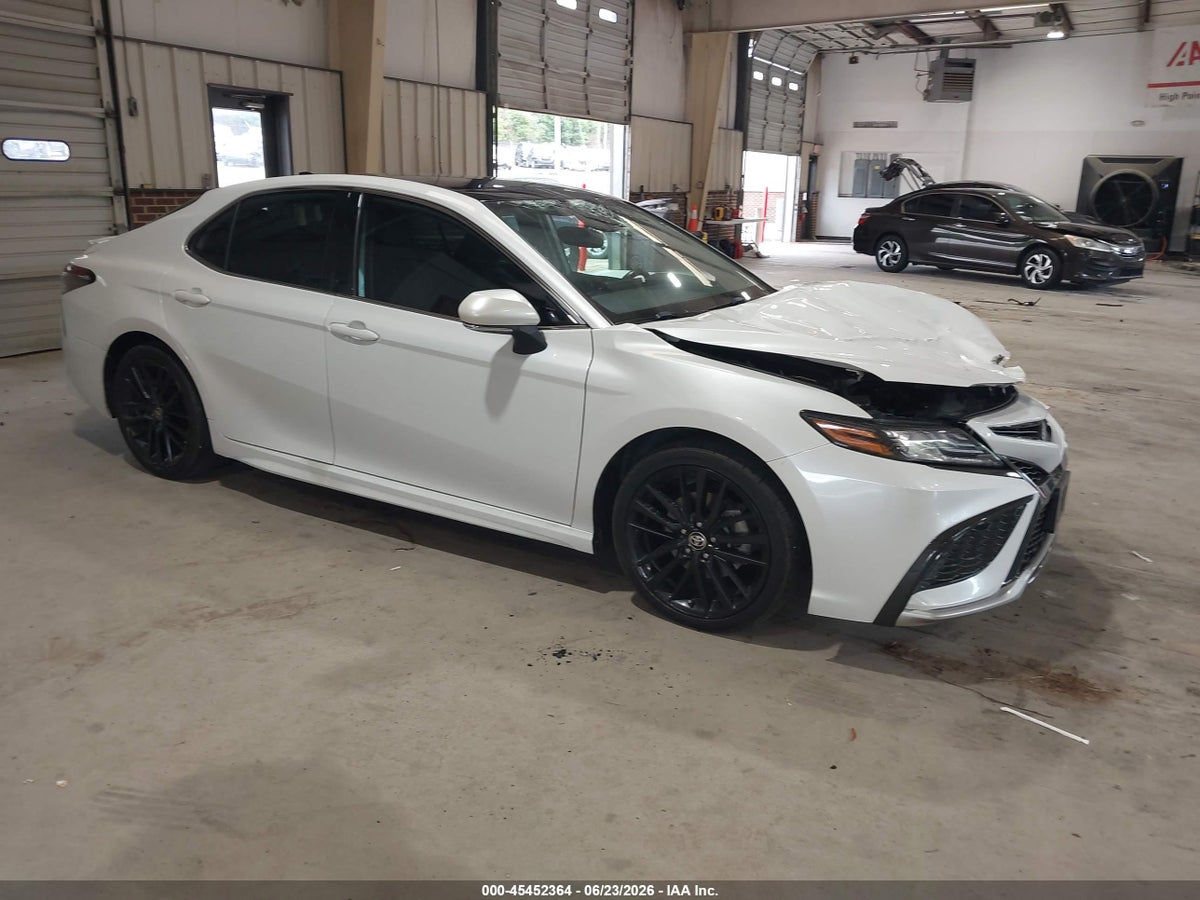 2021 TOYOTA CAMRY XSE