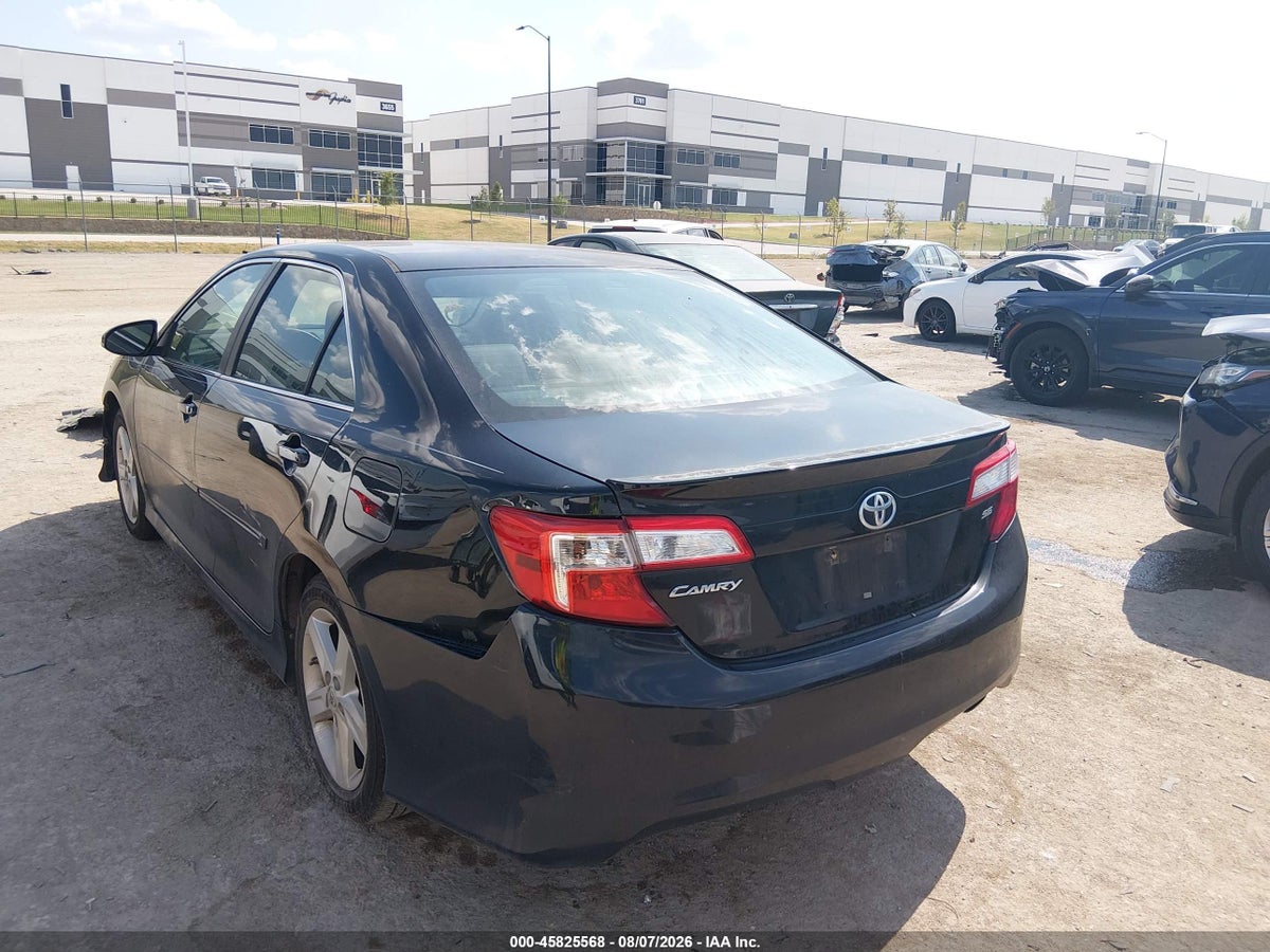 2014 TOYOTA CAMRY SE — снимка 3