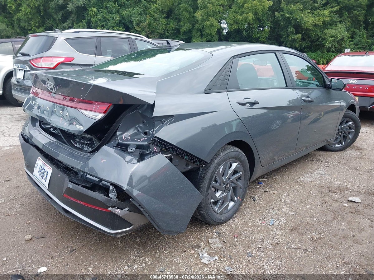 2026 HYUNDAI ELANTRA HYBRID BLUE — снимка 4