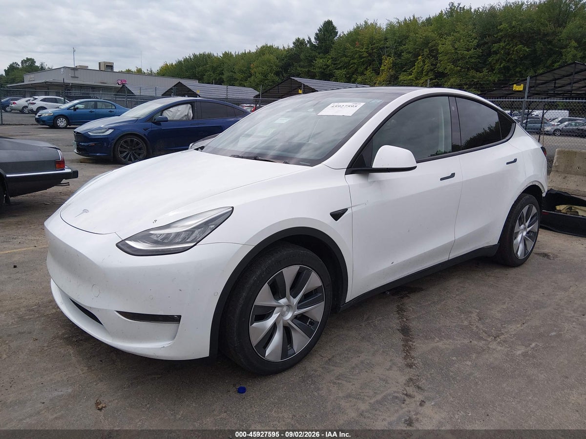 2021 TESLA MODEL Y LONG RANGE DUAL MOTOR ALL-WHEEL DRIVE — снимка 2