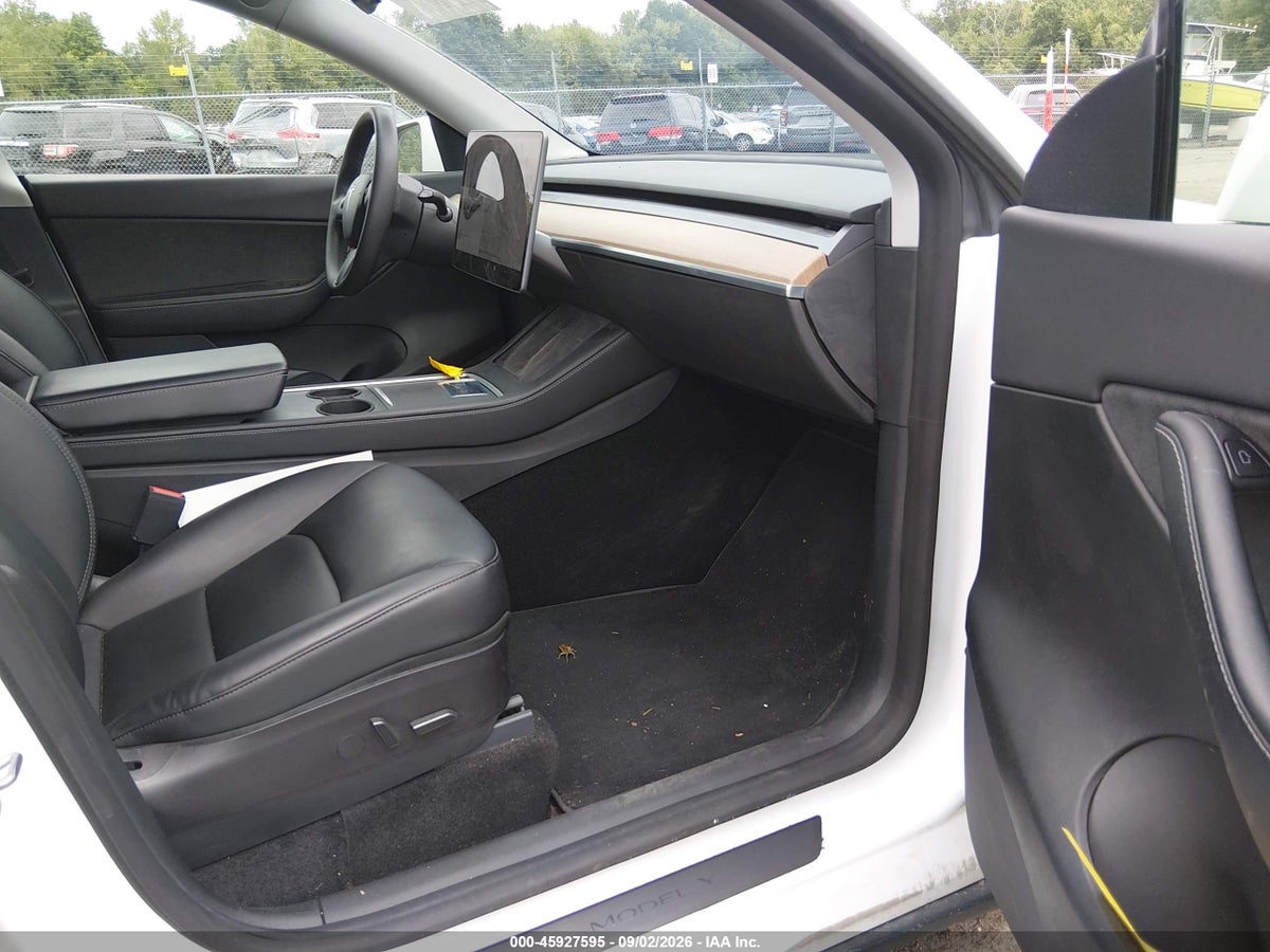 2021 TESLA MODEL Y LONG RANGE DUAL MOTOR ALL-WHEEL DRIVE — снимка 5