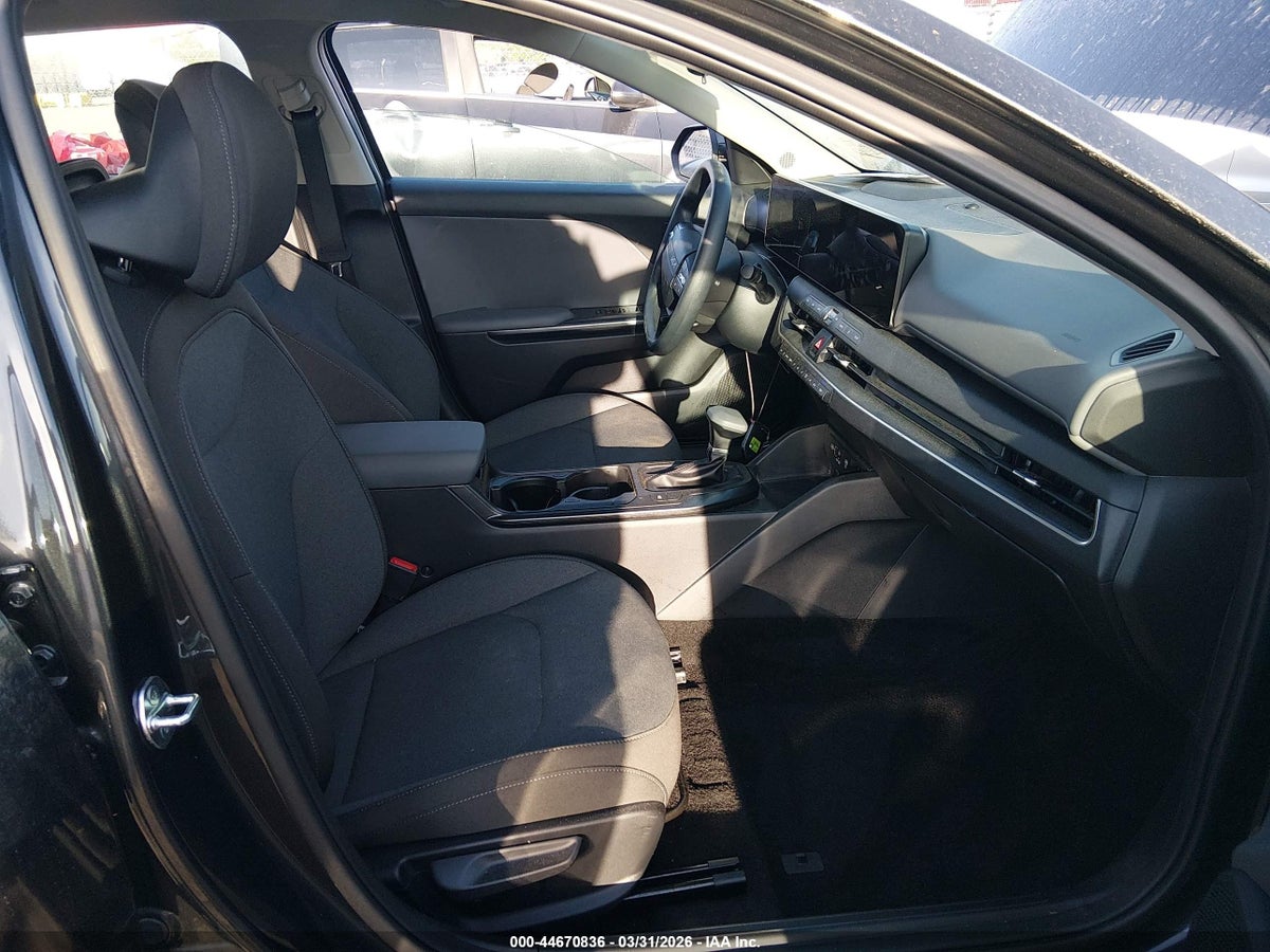 2025 KIA K4 LXS — снимка 5