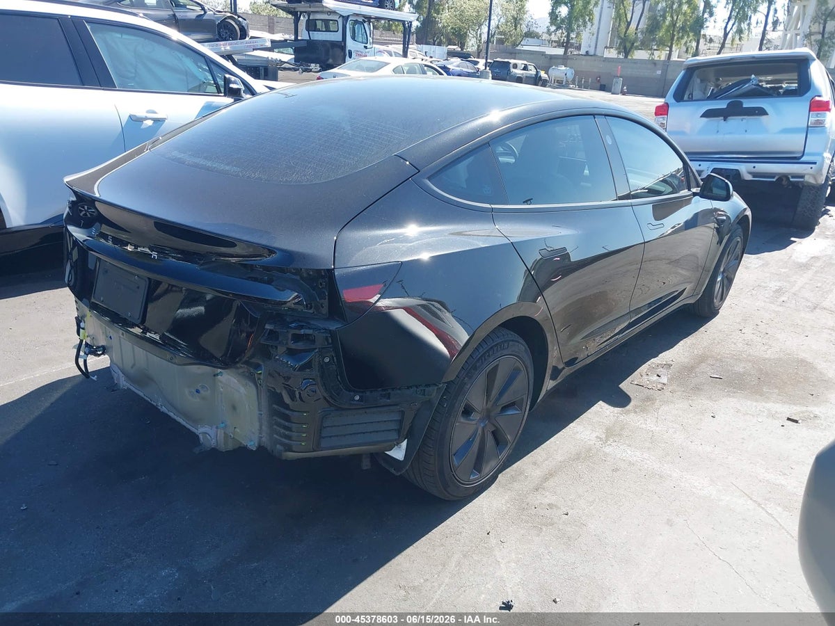 2025 TESLA MODEL 3 LONG RANGE REAR-WHEEL DRIVE/STANDARD REAR-WHEEL DRIVE — снимка 4