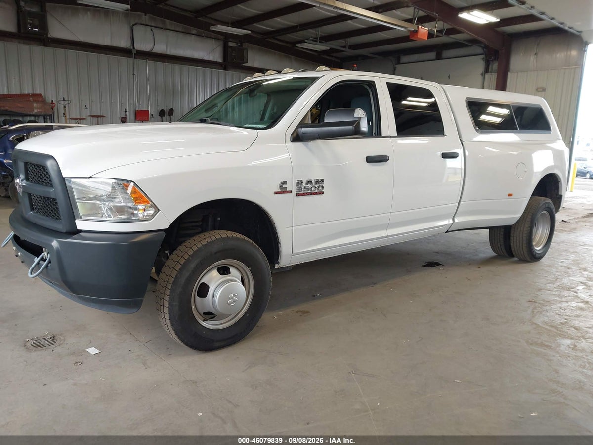 2017 RAM 3500 TRADESMAN 4X4 8' BOX — снимка 2