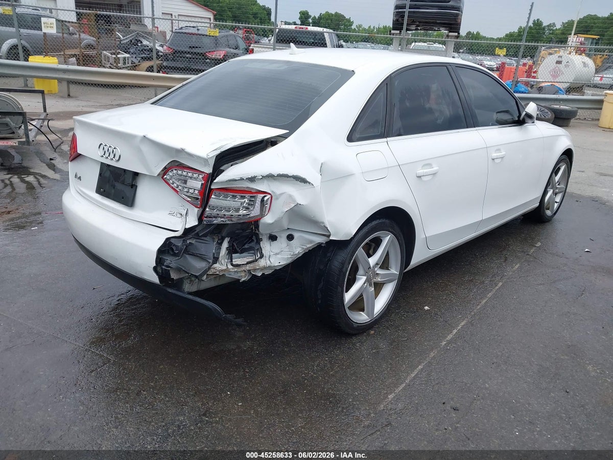 2011 AUDI A4 2.0T PREMIUM — снимка 4