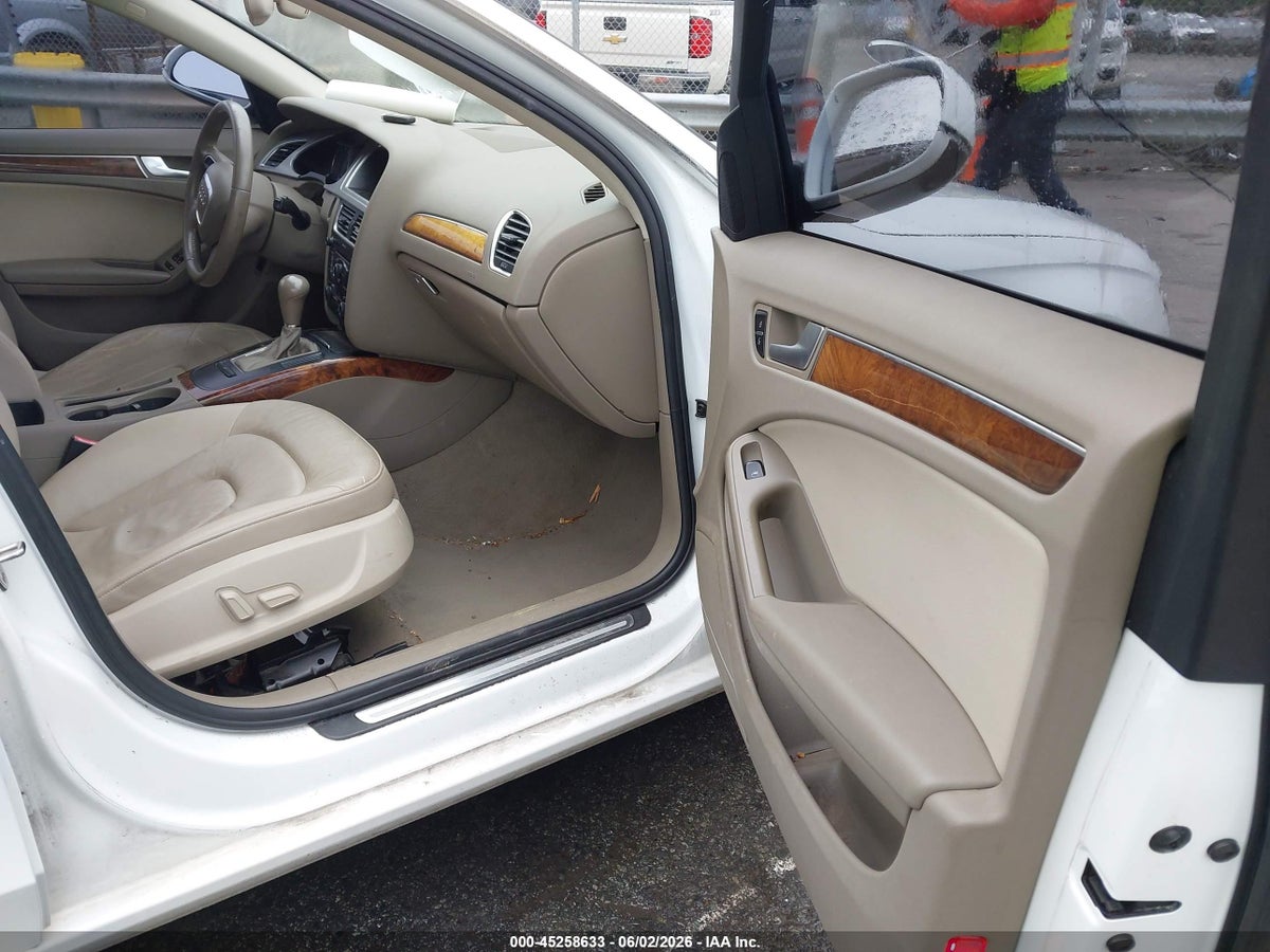 2011 AUDI A4 2.0T PREMIUM — снимка 5