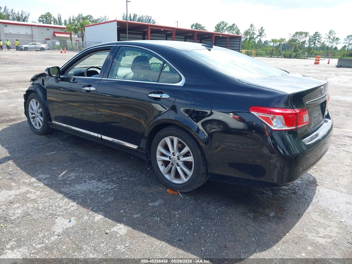 2011 LEXUS ES 350 — снимка 3