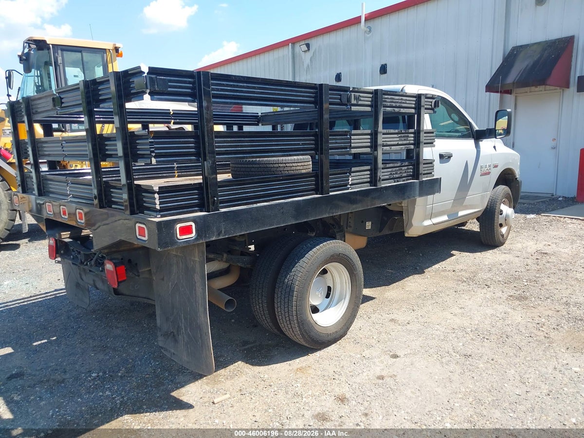 2018 RAM 3500 CHASSIS TRADESMAN/SLT — снимка 4
