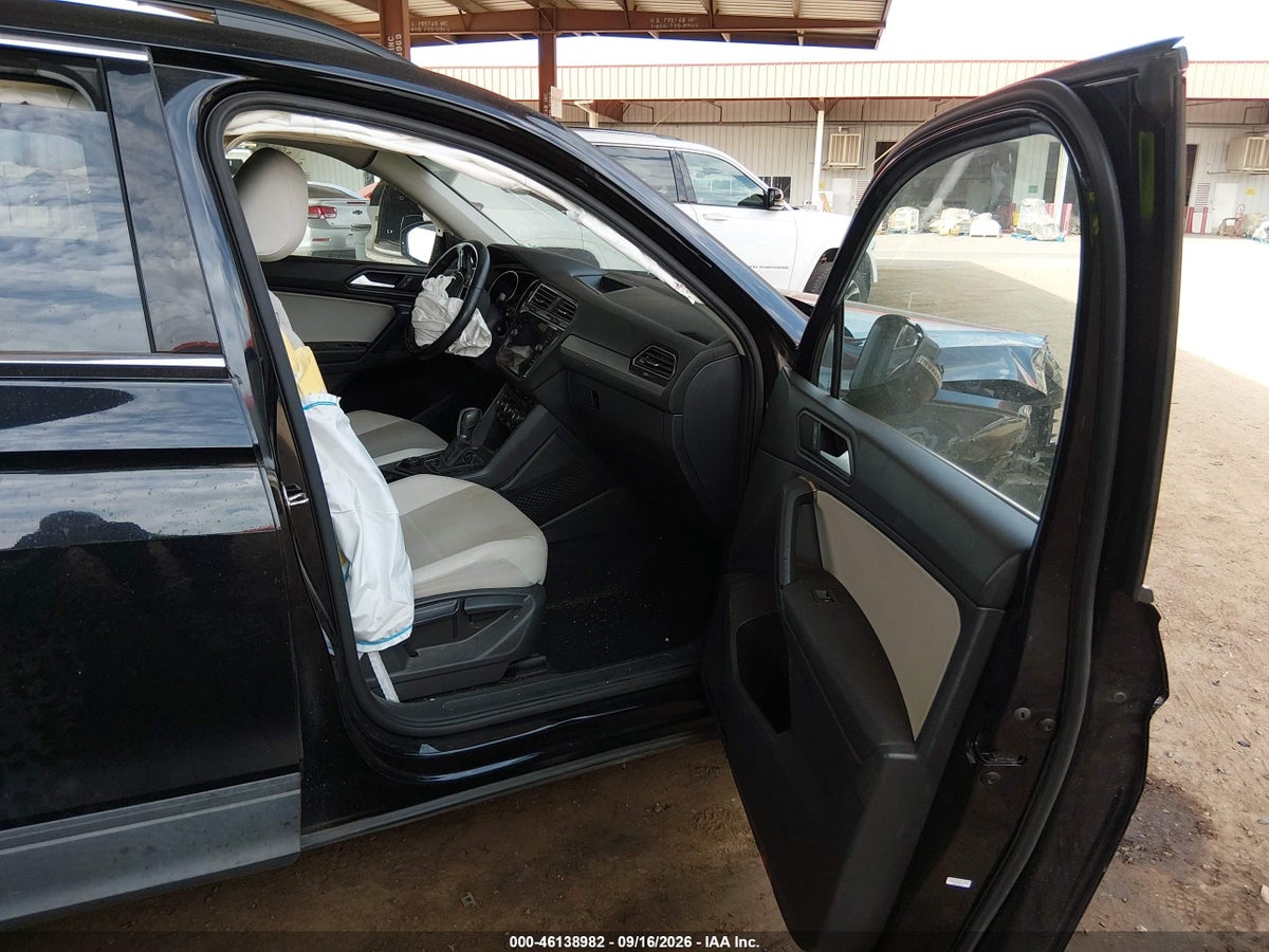 2019 VOLKSWAGEN TIGUAN 2.0T SE/2.0T SEL/2.0T SEL R-LINE/2.0T SEL R-LINE BLACK — снимка 5