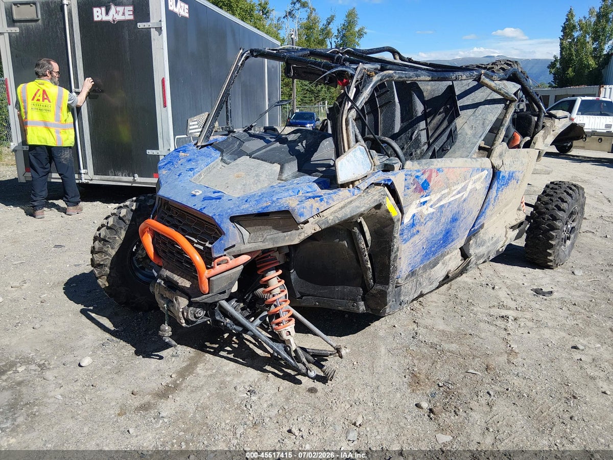 2025 POLARIS RZR XP 4 1000 ULTIMATE — photo 2