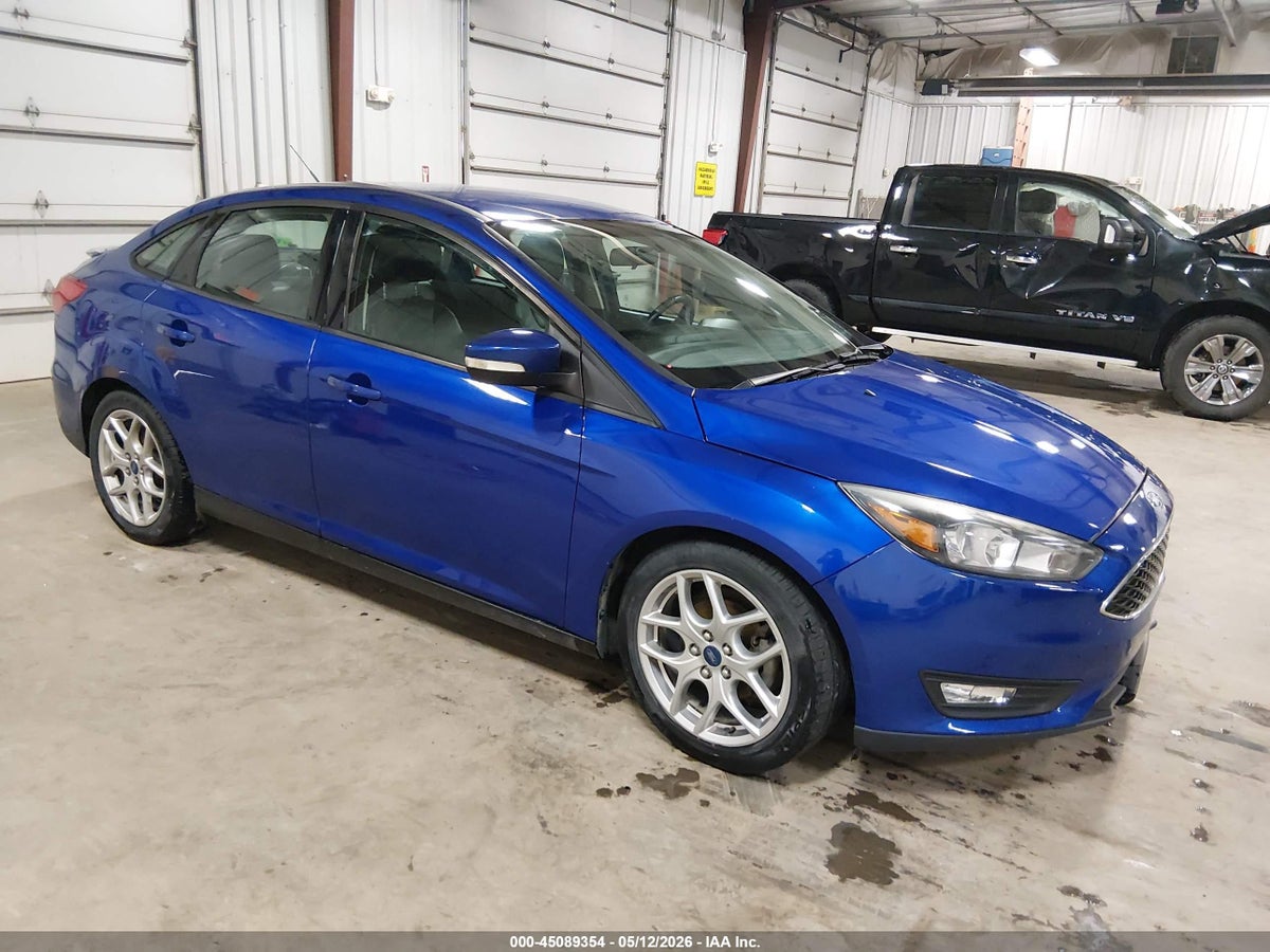 2015 FORD FOCUS SE