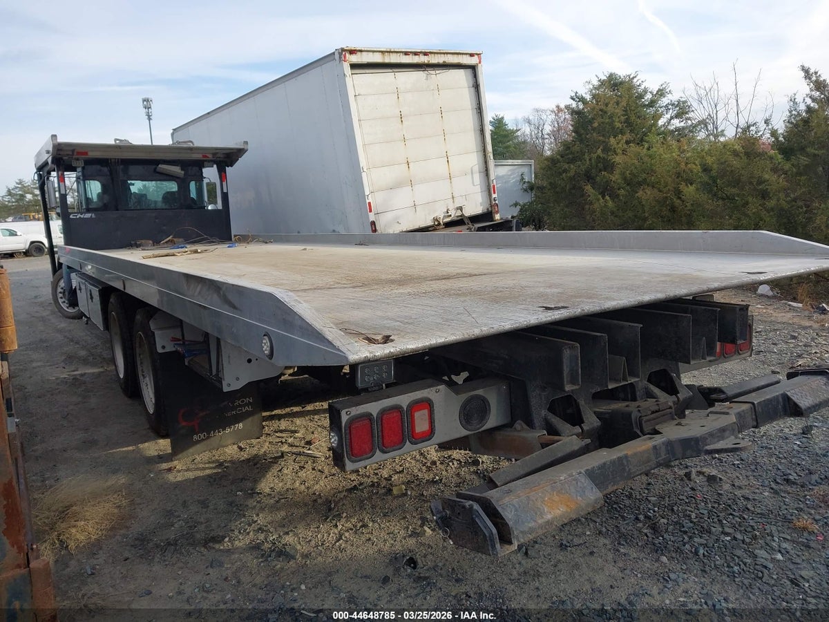 2021 KENWORTH T3 SERIES — снимка 3