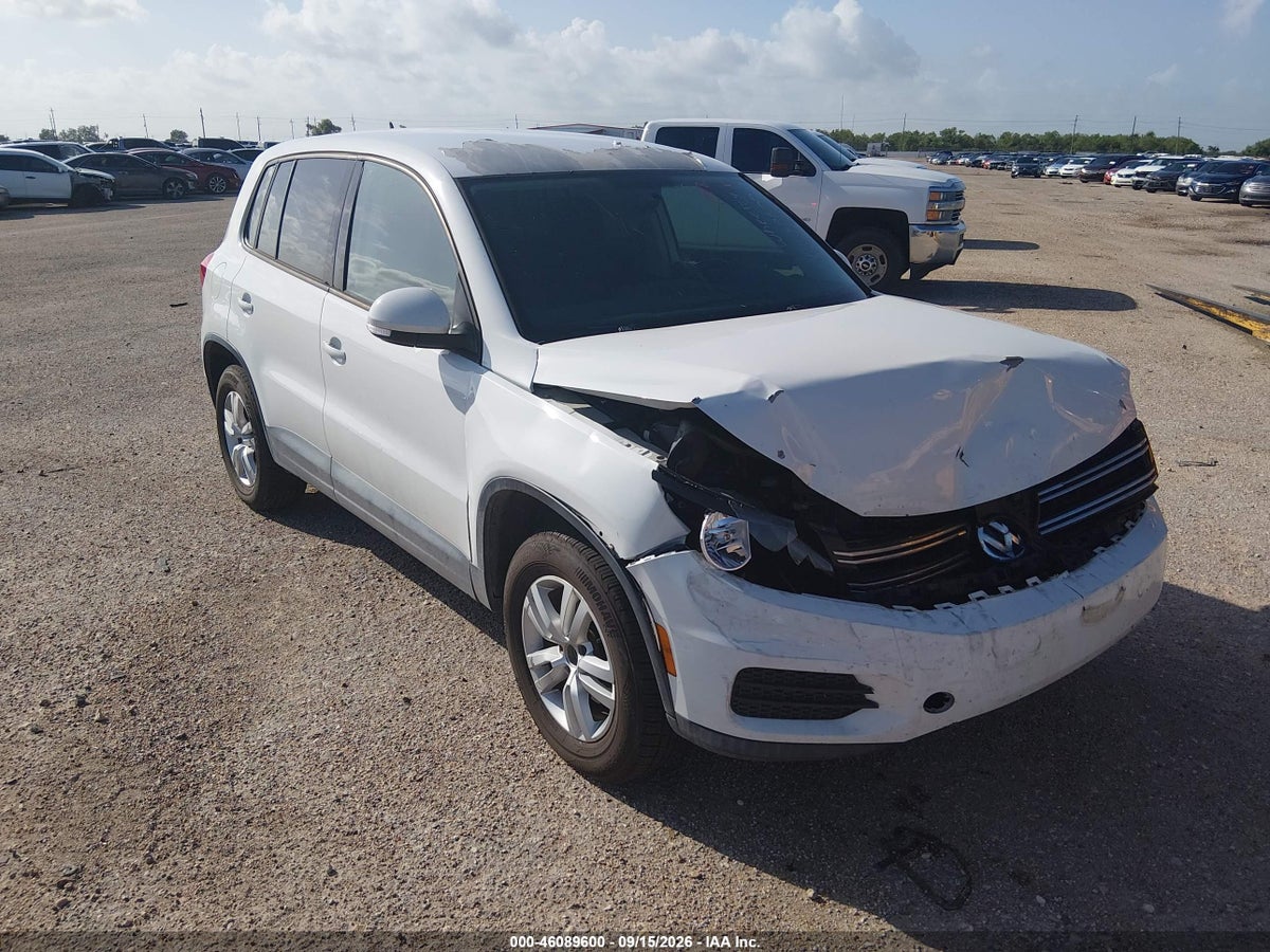 2014 VOLKSWAGEN TIGUAN S
