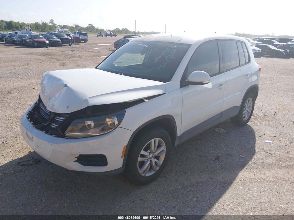 2014 VOLKSWAGEN TIGUAN S — снимка 2