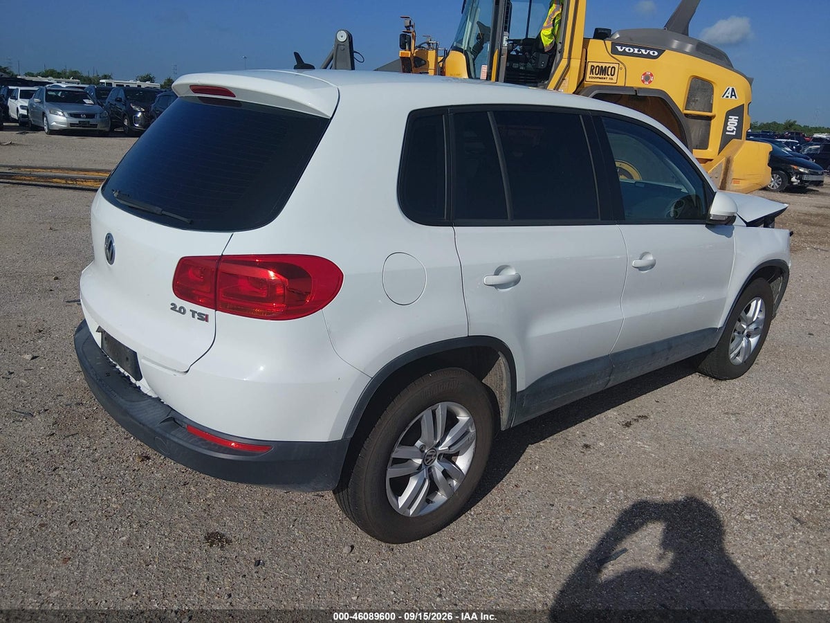 2014 VOLKSWAGEN TIGUAN S — снимка 4