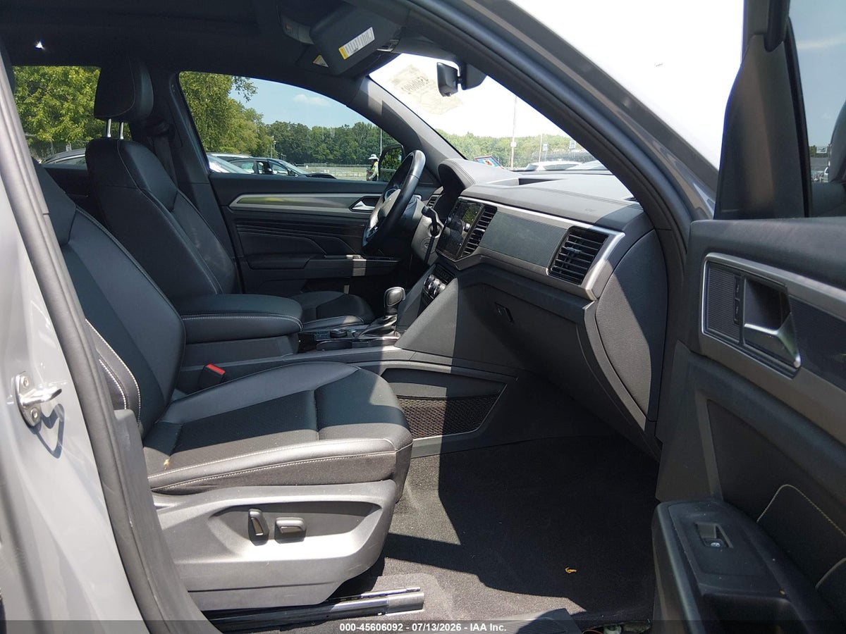 2020 VOLKSWAGEN ATLAS CROSS SPORT 3.6L V6 SEL R-LINE — снимка 5