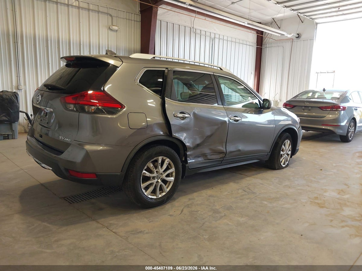 2017 NISSAN ROGUE SV — снимка 4
