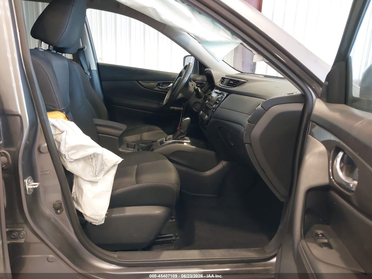2017 NISSAN ROGUE SV — снимка 5