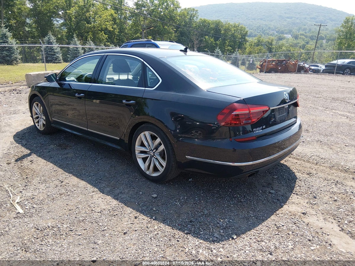 2017 VOLKSWAGEN PASSAT 1.8T SE — снимка 3
